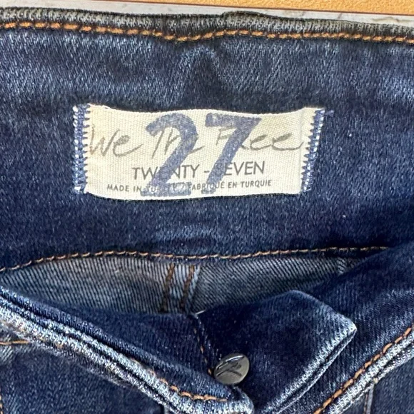 Free People We The Free Jayde Flare Jeans Tulsa Blue Dark Wash Size 27 - Picture 8 of 15
